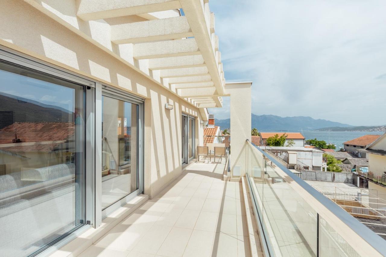Apartments Villa Swissmonte Herceg Novi Esterno foto