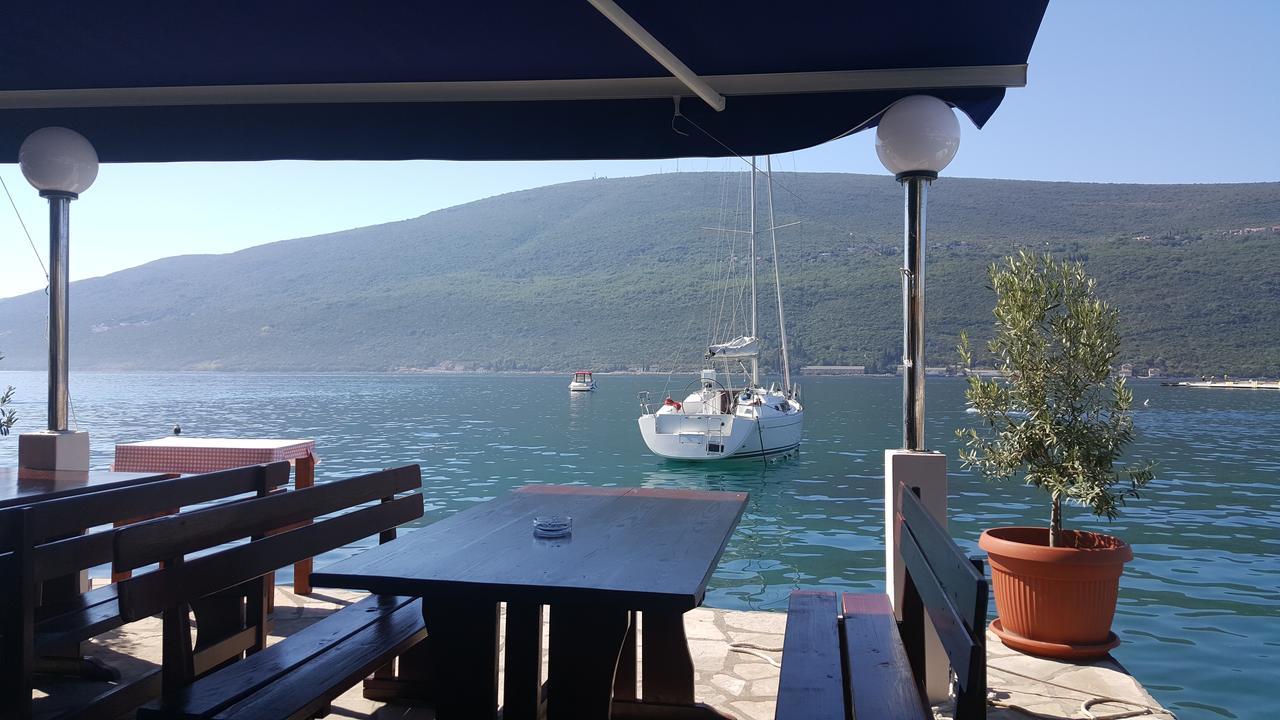 Apartments Villa Swissmonte Herceg Novi Esterno foto